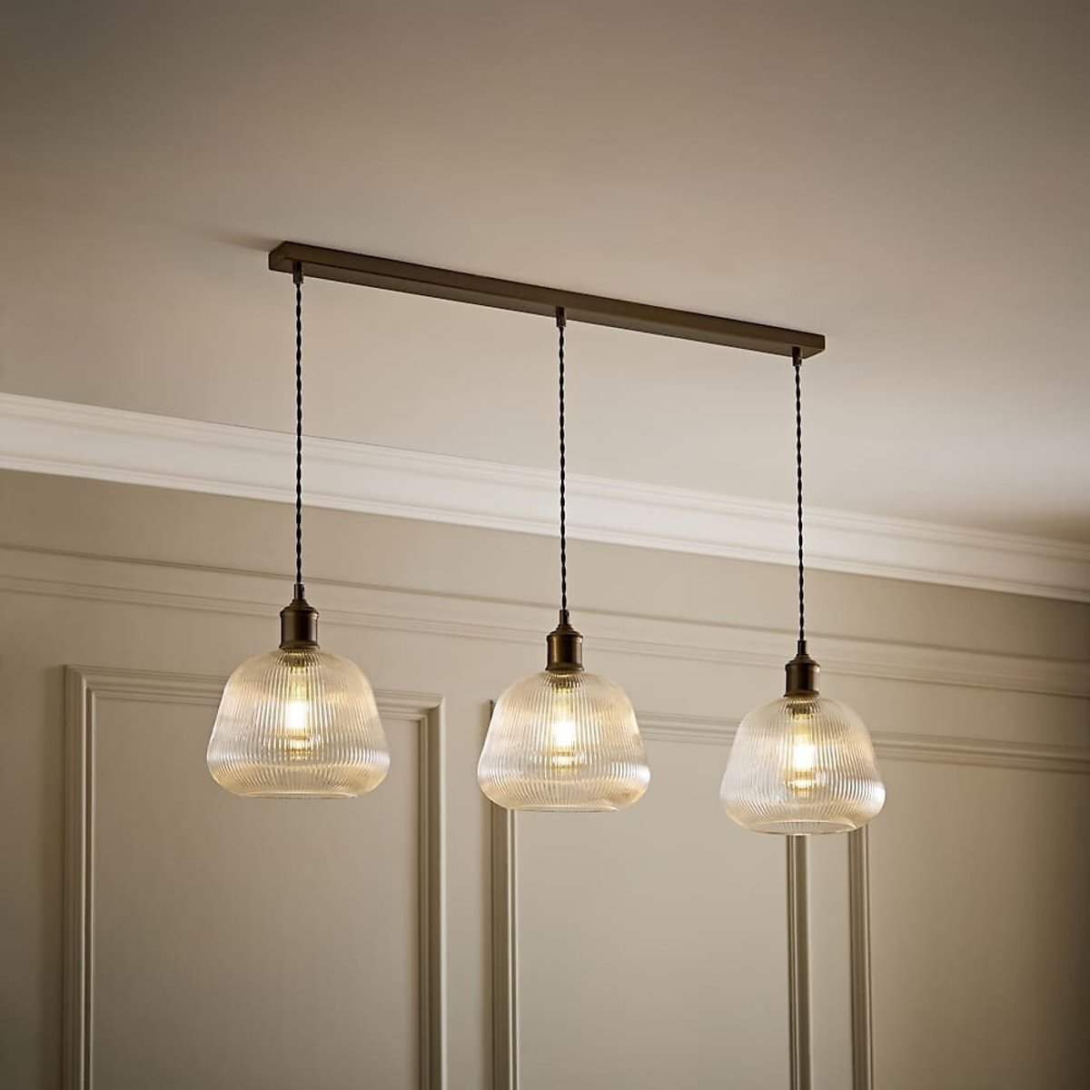 Delaney 3-Light Ribbed Bell Glass Diner Pendant Light with Filament Bulbs brushed brass, ÉDITÉ