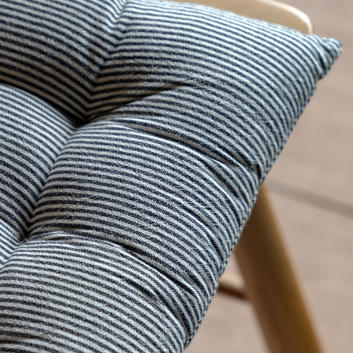 Wellington Woven Stripe Seatpad blue, ÉDITÉ