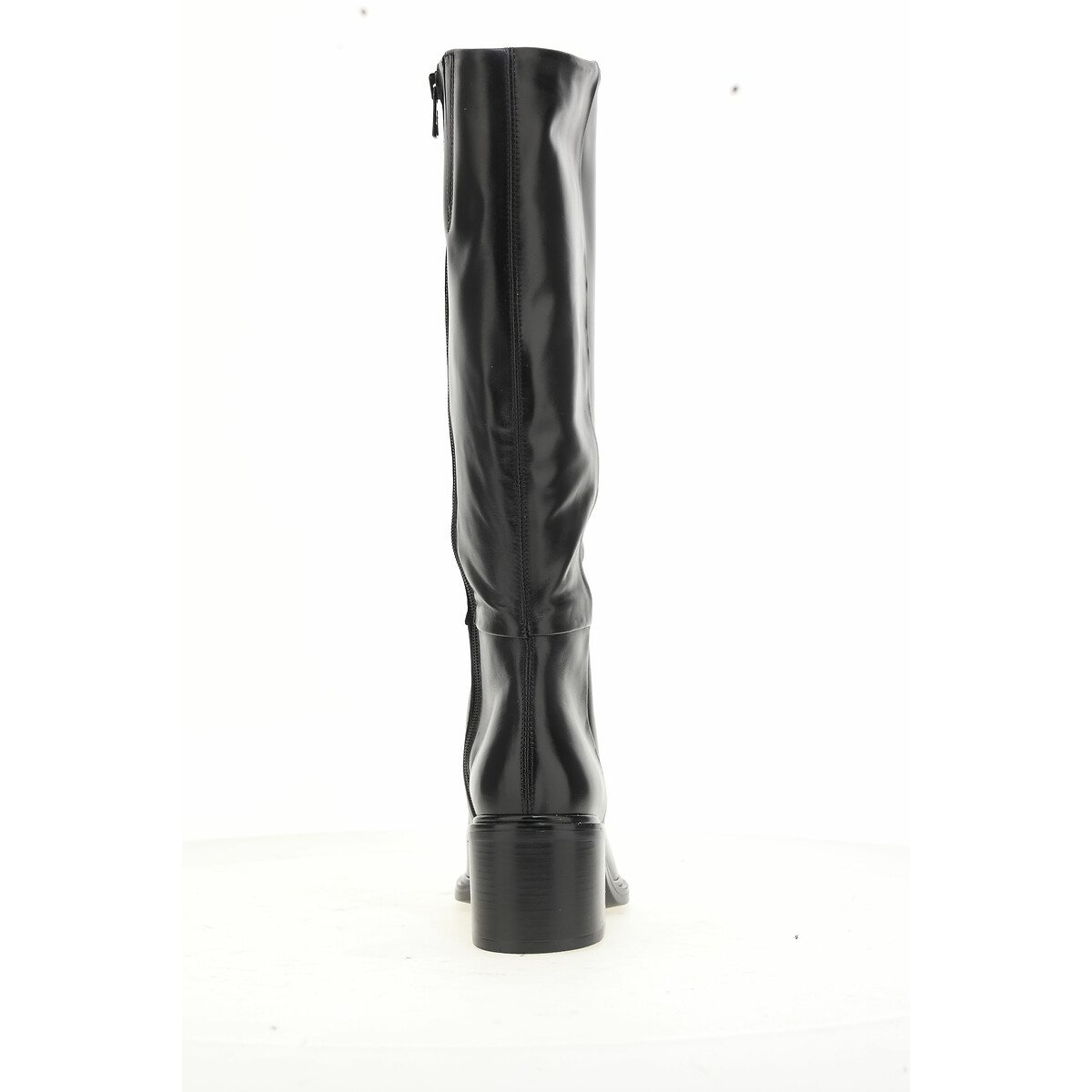 Pointed Knee-High Boots in Leather black, MJUS