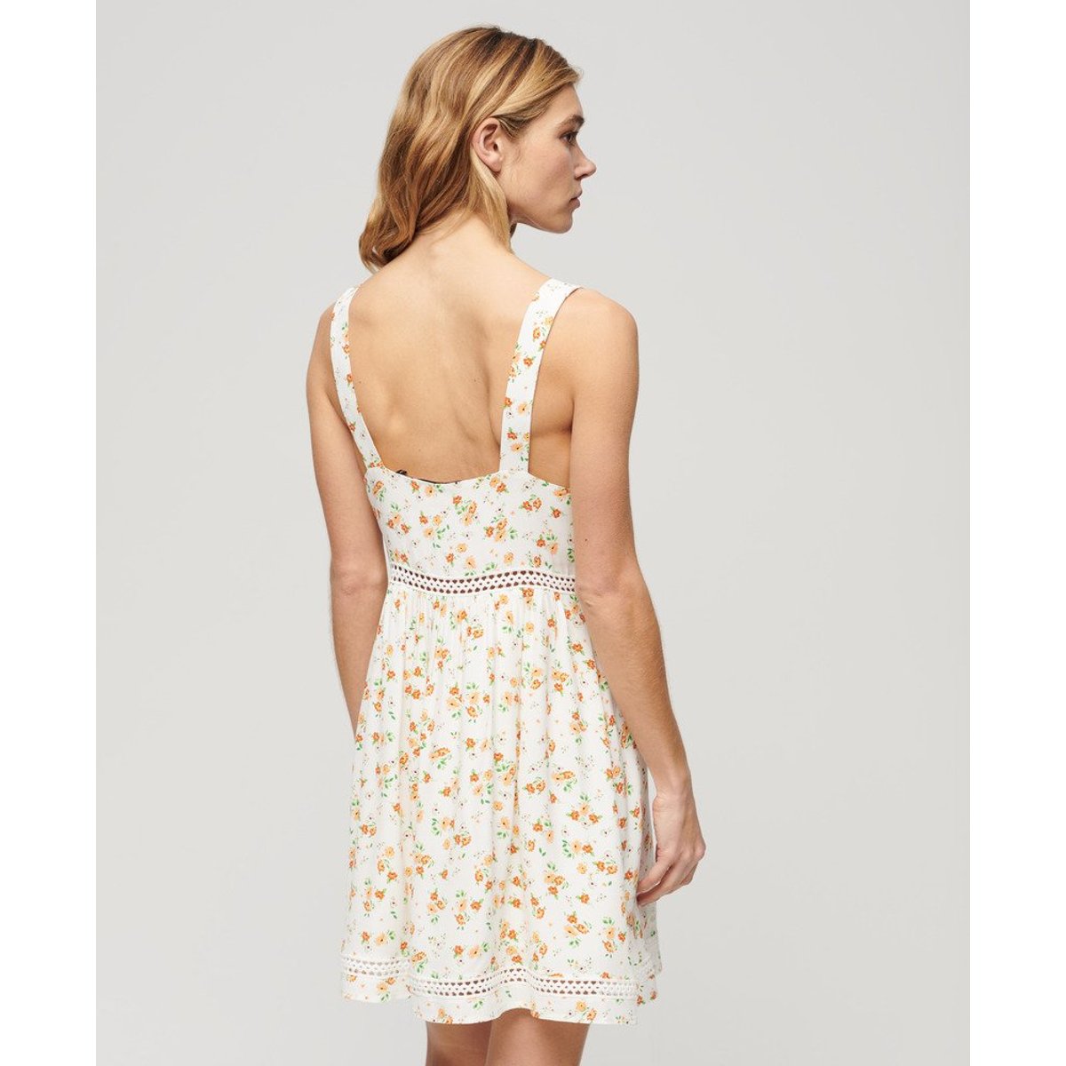 Robe caraco à col V et liseré en dentelle petites fleurs blanches, SUPERDRY
