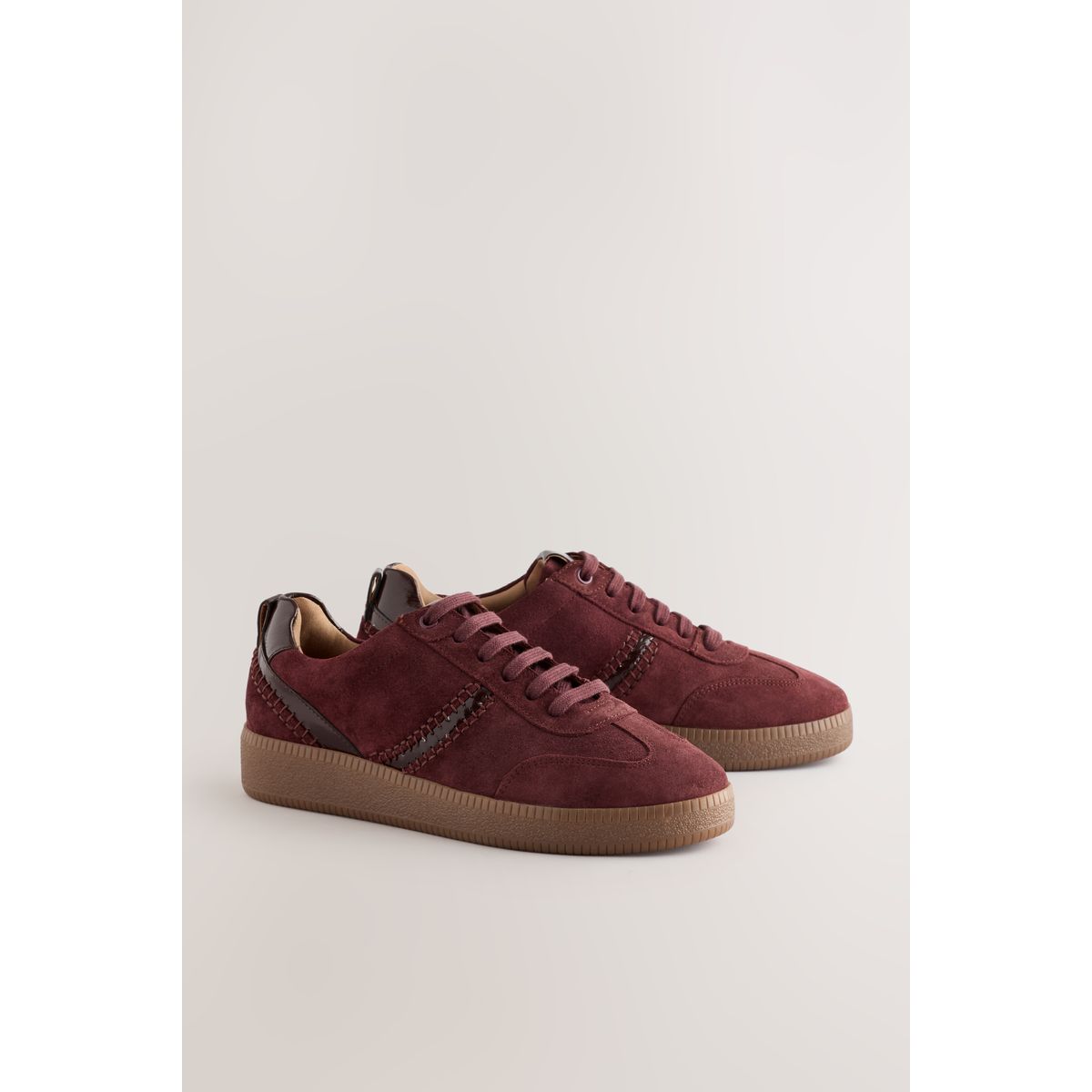 Baskets à lacets en cuir rouge bordeaux, NEXT