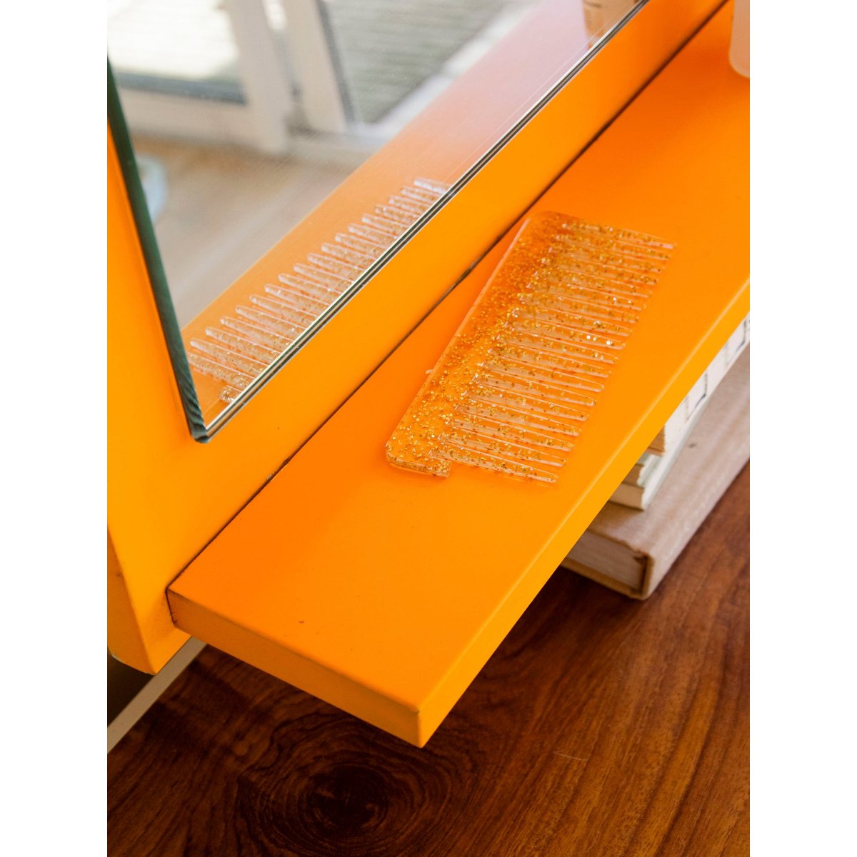 Étagère au style Space-Age Isabelle N°345 - Bon état jaune, DEBONGOUT