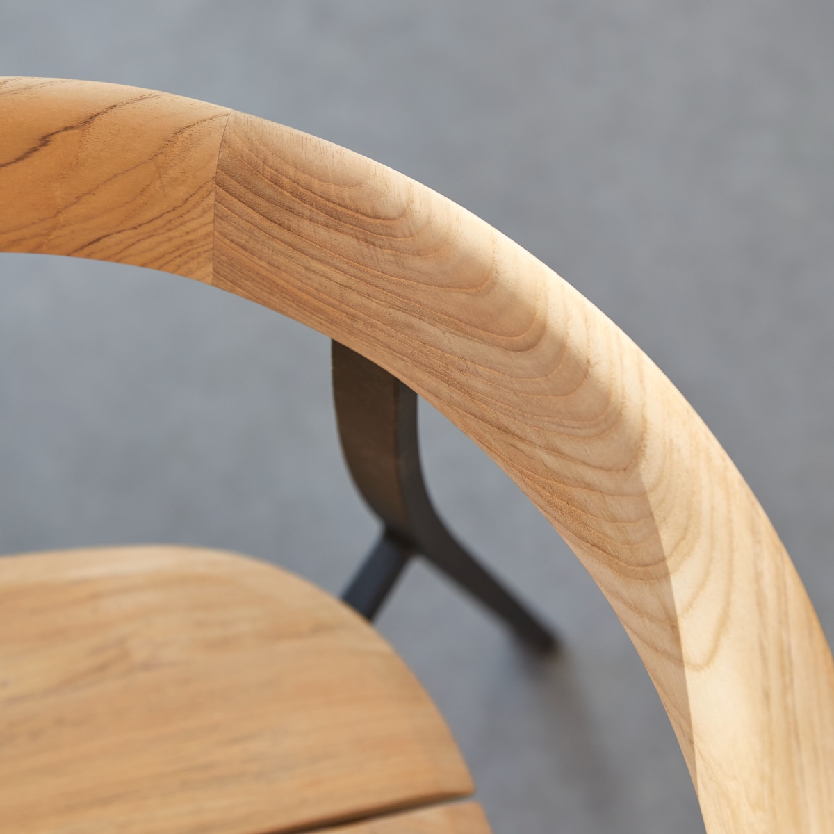 Chaise de jardin en Teck massif, ARCO naturel, TIKAMOON
