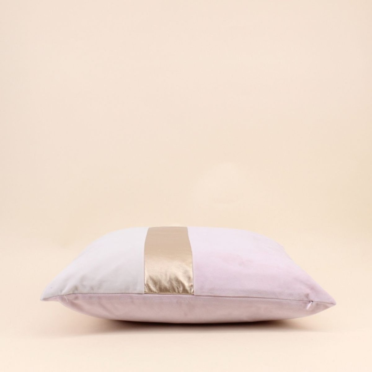 Coussin satiné 45x45cm rose, ORNAMI