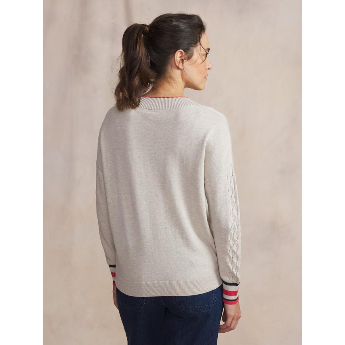 Pull col v XELLAVER ecru, TBS