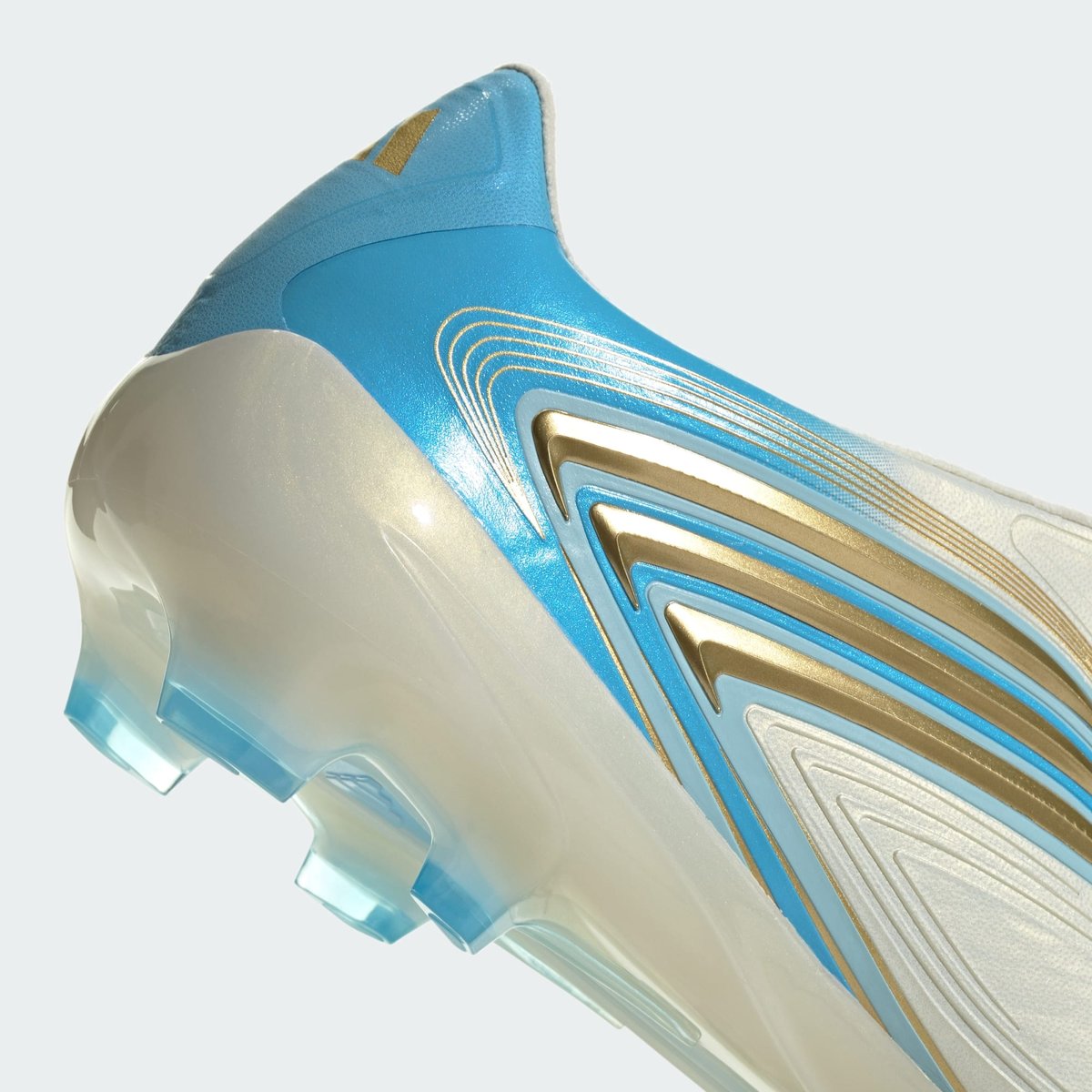 Chaussure De Football F50 Messi Pro Terrain Souple Chaussure De Football F50 Messi Pro Terrain Souple ivory / semi blue burst / icey blue, adidas Performance