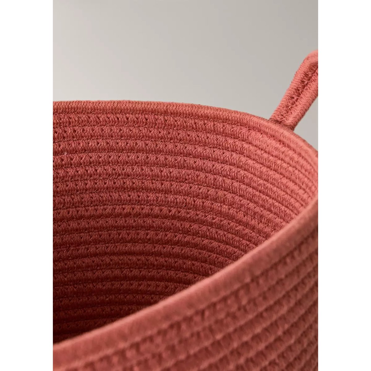 Grand panier enfant en coton avec anses corail, MANGO HOME