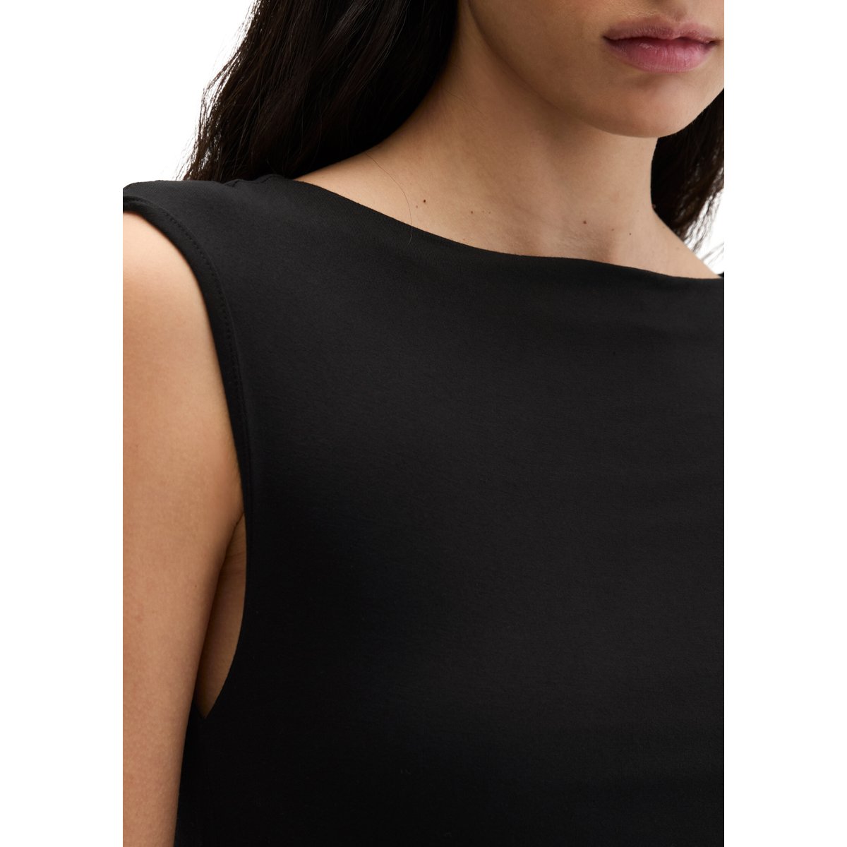 Robe en jersey slim avec partie latérale froncée noir, MARC O'POLO