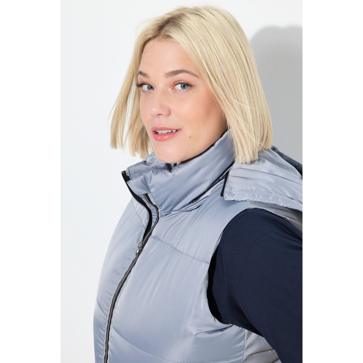 Gilet matelassé long à capuche amovible gris argent, ULLA POPKEN