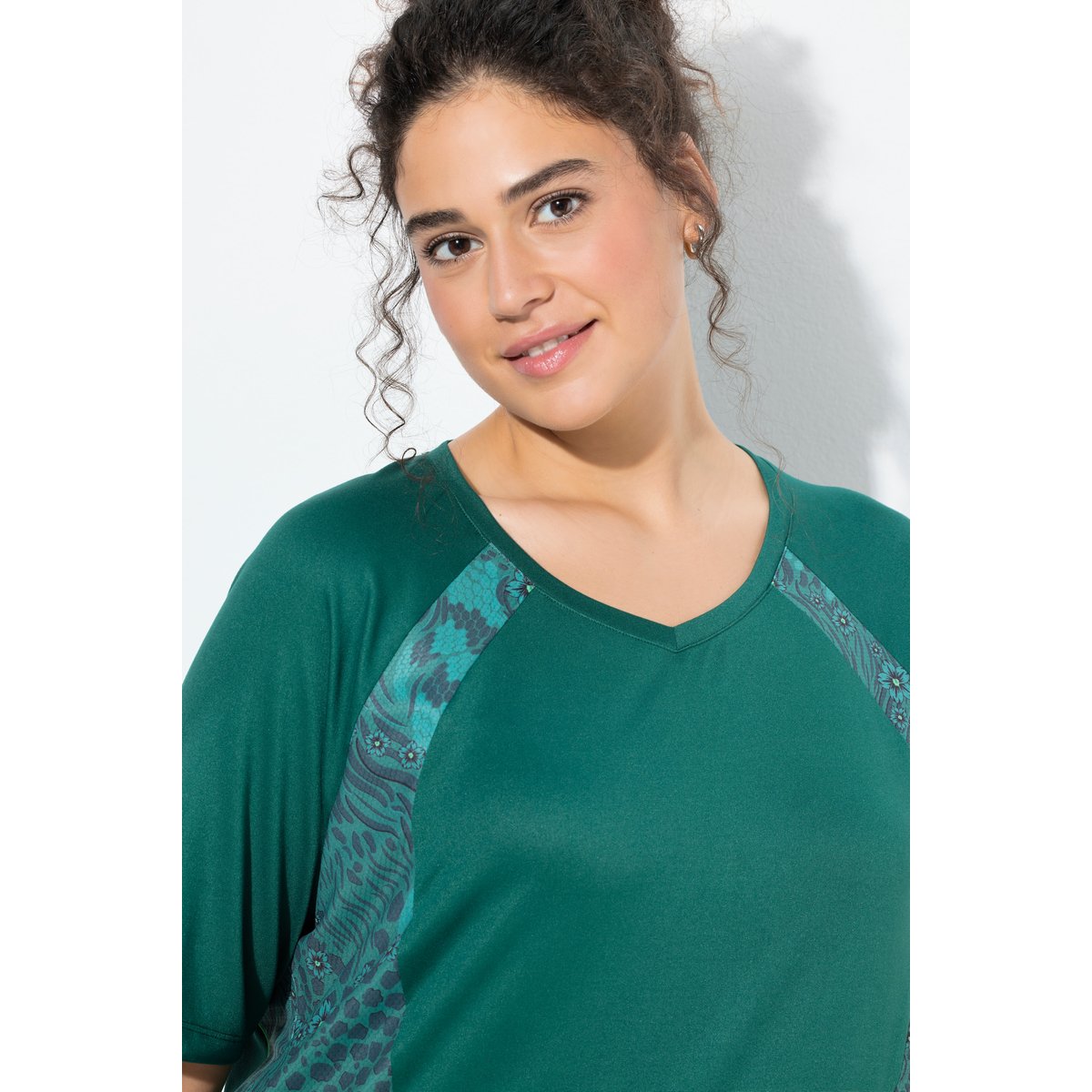 T-shirt technique motif floral/léopard vert bouteille, ULLA POPKEN