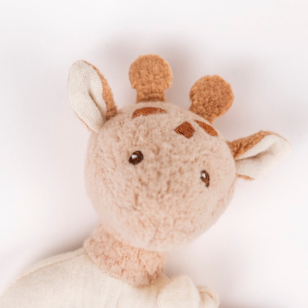 Hochet en bois Léonie la girafe beige, EGMONT TOYS