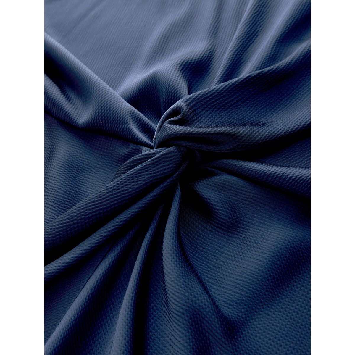 Robe longue en satin à manches longues bleu marine, NEXT