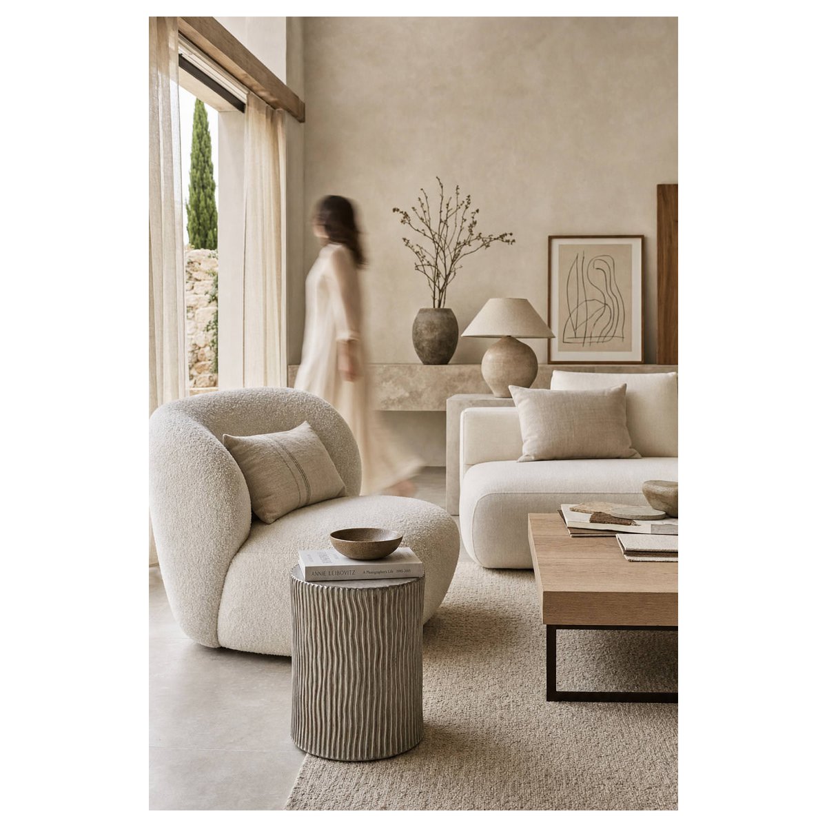 Tabouret céramique à rayures, Rendu artisanal gris texturé, RECOLLECTION