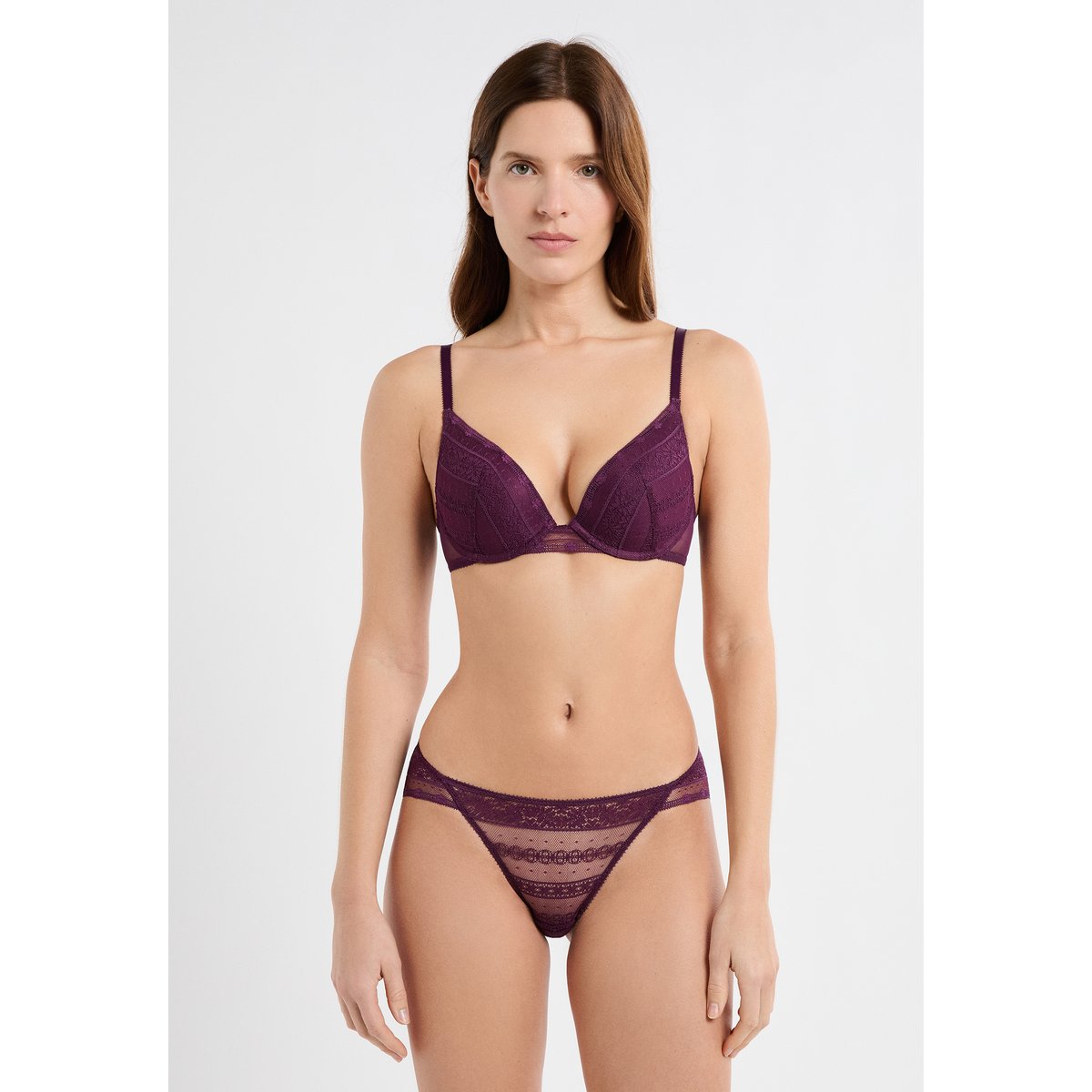 Soutien-gorge N.2 - Le push-up plongeant en dentelle EXCEPTION prune, ETAM