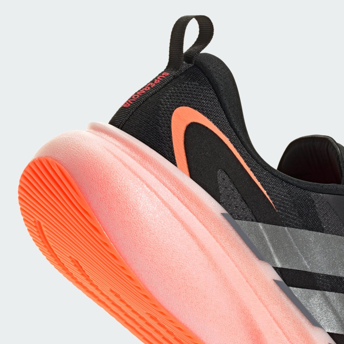 Baskets en polyester SUPERNOVA GLIDE core black / iron metallic / lucid orange, adidas Performance
