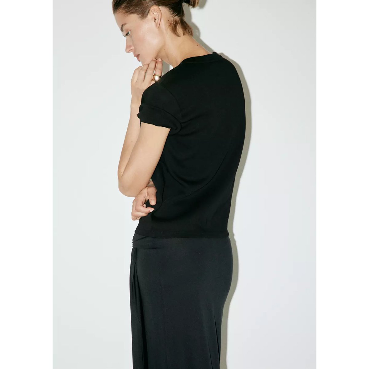 T-shirt coton col rond noir, MANGO
