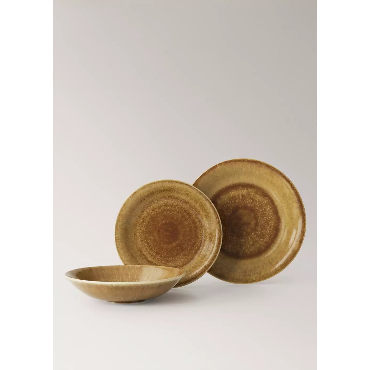 Assiette plate en grès dégradé marron moyen, MANGO HOME