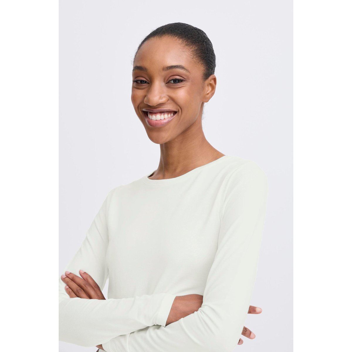 Á manches longues blanc off white, B.YOUNG