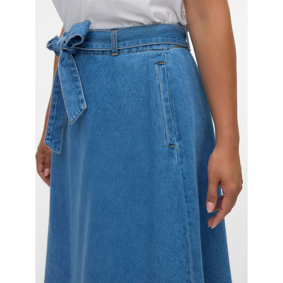 Jupe En Denim medium blue denim, VERO MODA