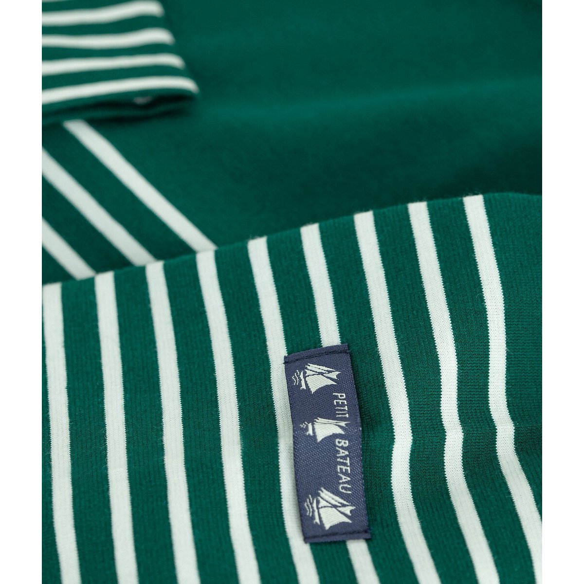 T-shirt rayé, manches longues vert/blanc, PETIT BATEAU