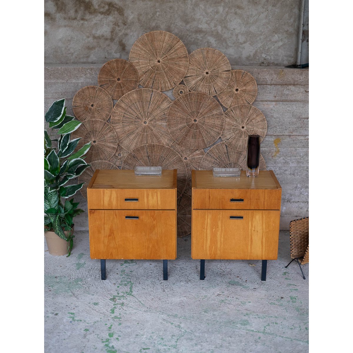 Paire de tables de chevet contemporaine Maïa N°1605 - Bon état bois clair, DEBONGOUT
