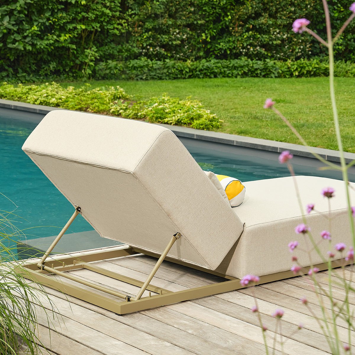 Bain de soleil en aluminium kaki LIVO beige_chine, BERAH GETAH