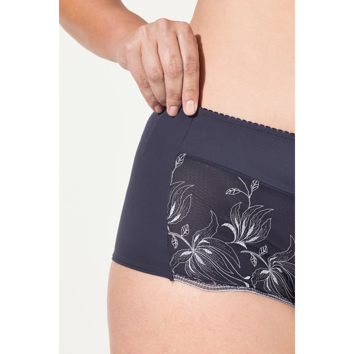 Hipster, dentelle florale anthracite, ULLA POPKEN