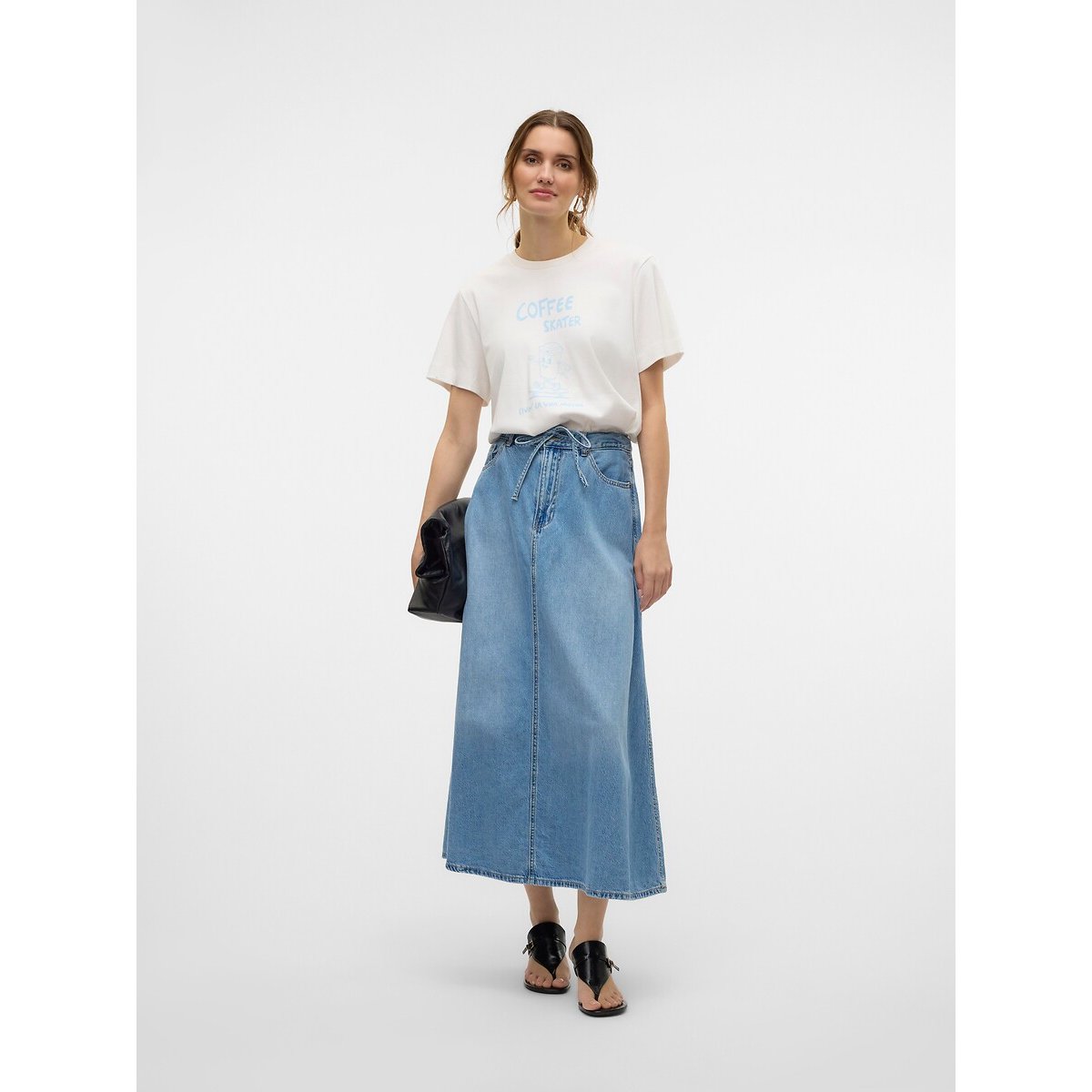 Langer Jeansrock mit Bindegürtel light blue, VERO MODA