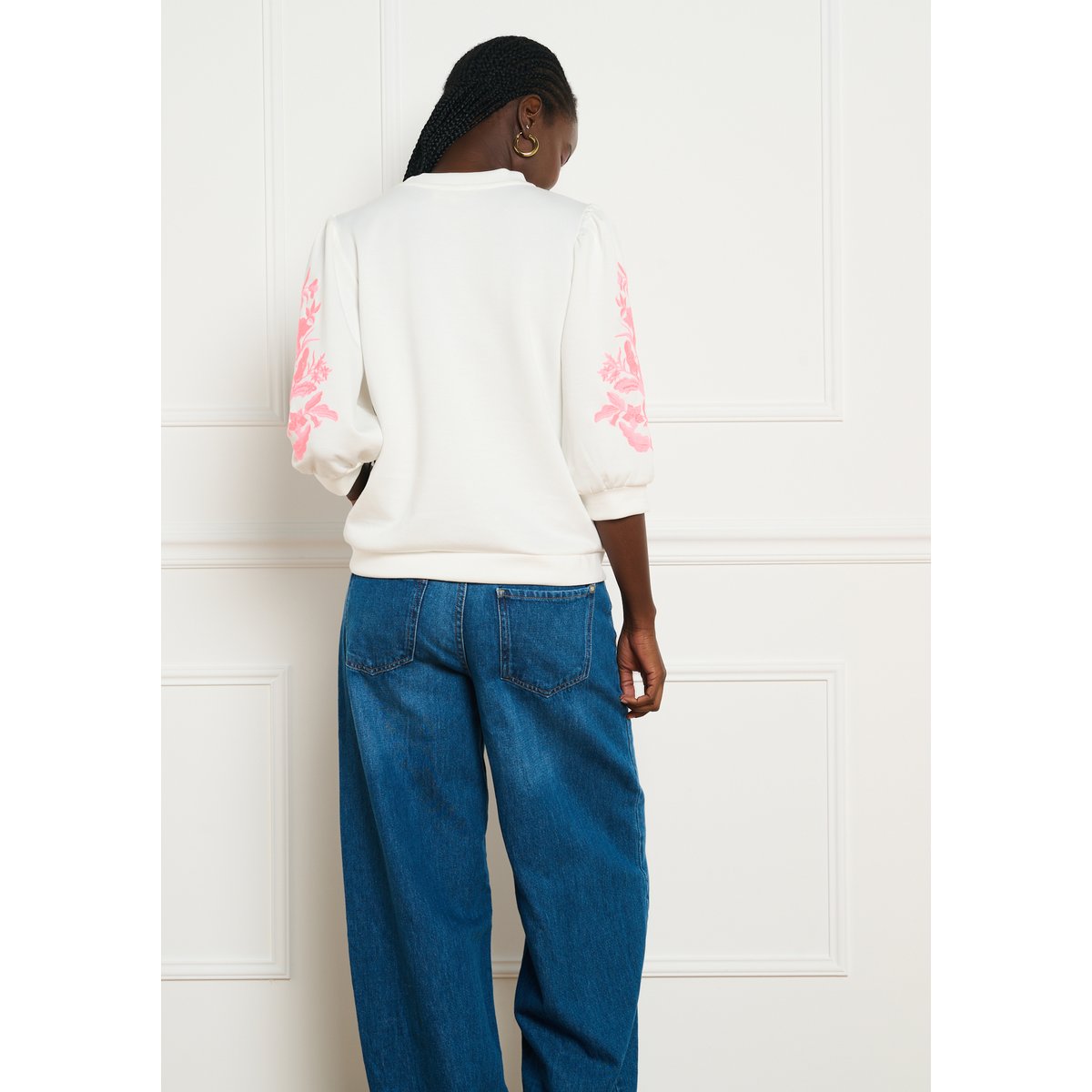 Sweat brodé manches blanc casse, LOLALIZA