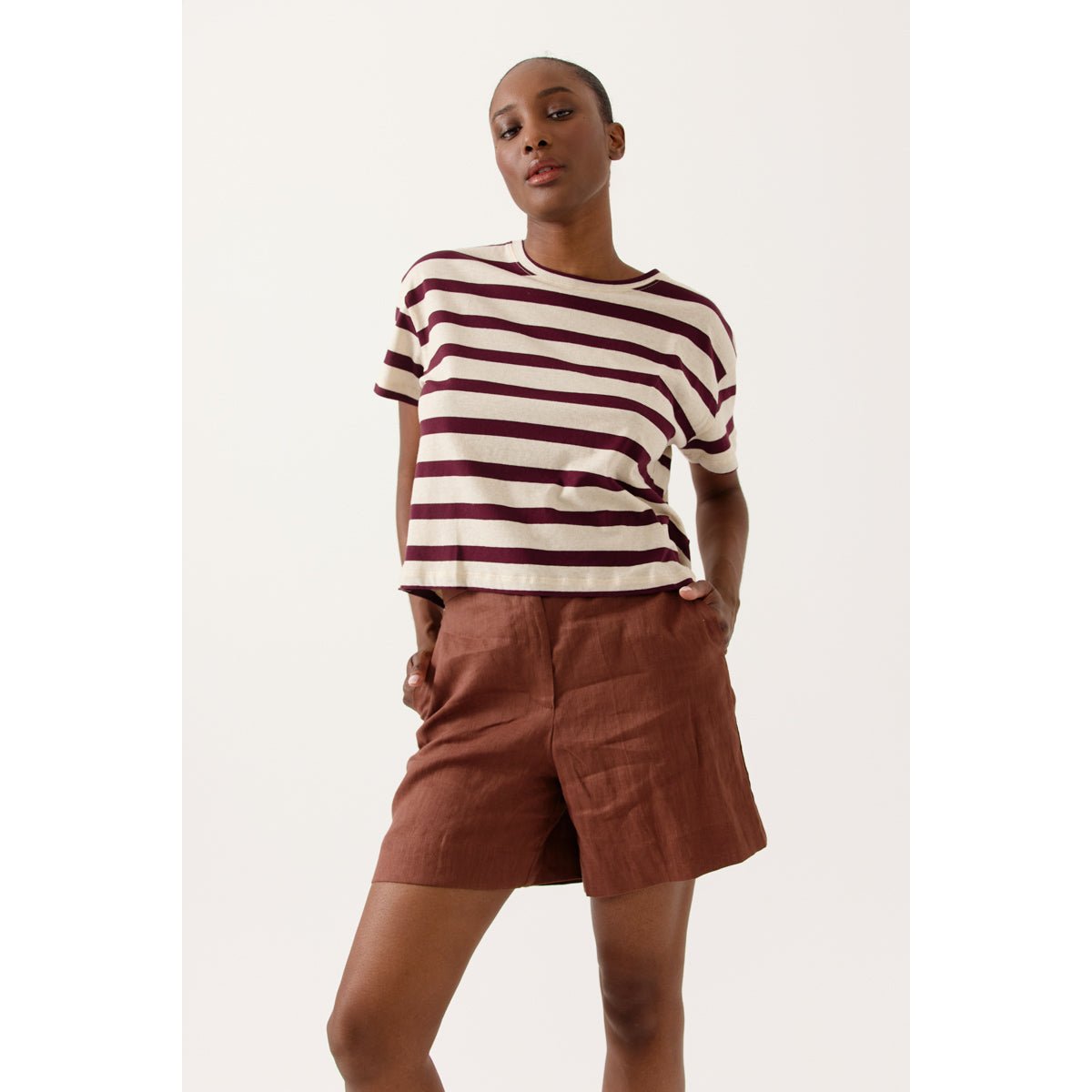 T-shirt à rayures manches courtes col rond DELMEA brown, ARTLOVE