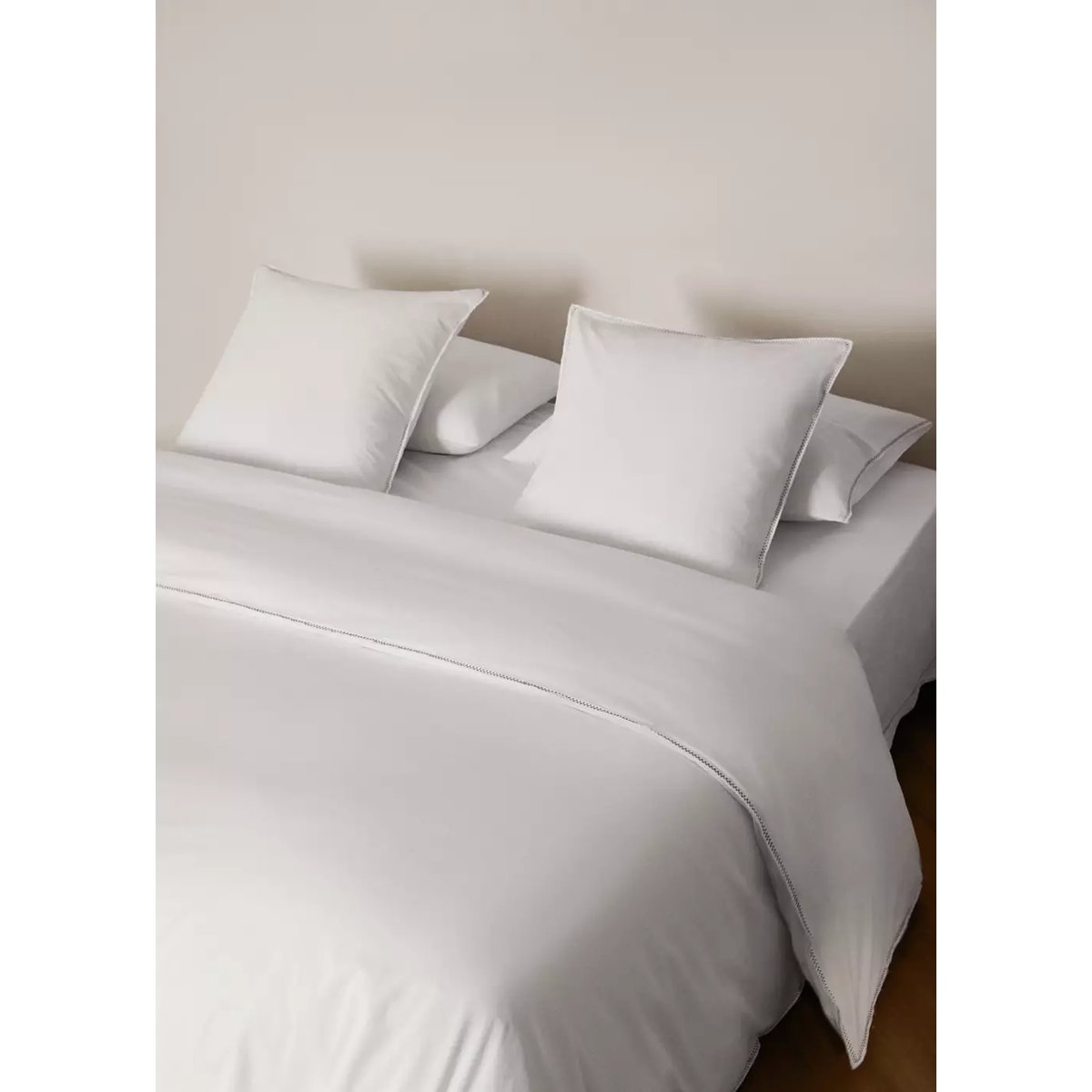 Housse de couette percale de coton délavé surpiqûre zigzag lit 150/160 cm blanc cassé, MANGO HOME