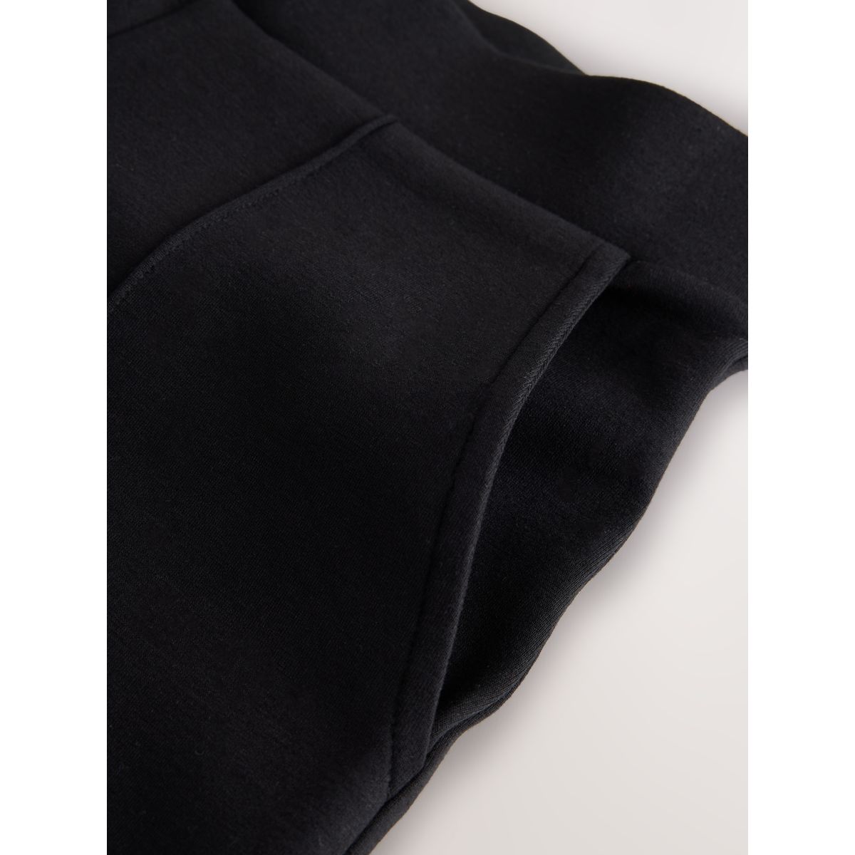 Pantalon d’école large en néoprène stretch noir, NEXT