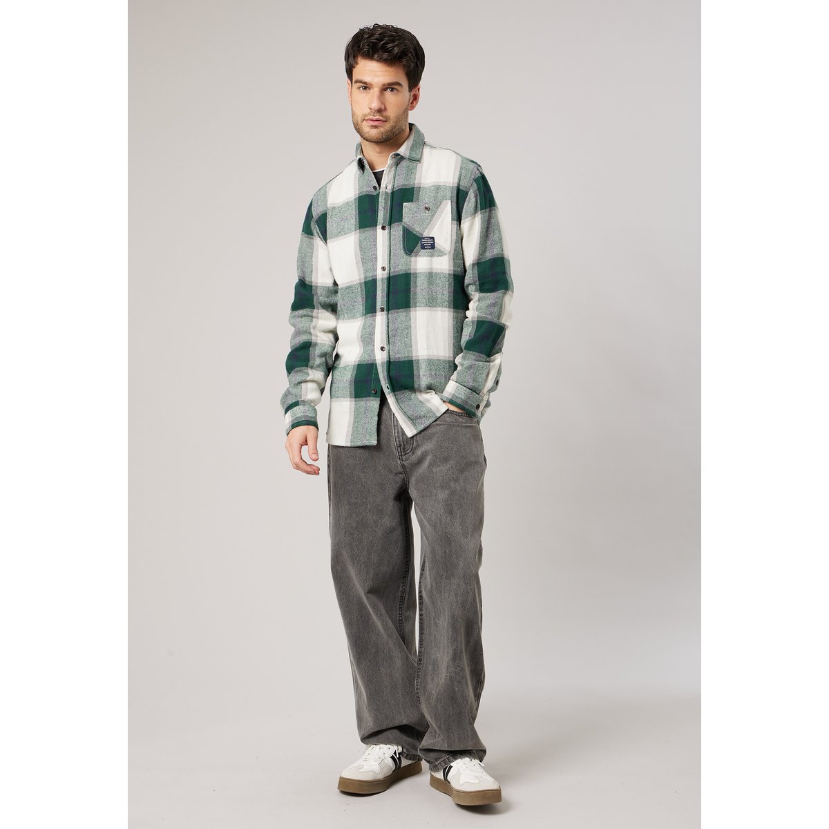 Chemise loose homme en 100% coton flanelle MIKO python, DEELUXE