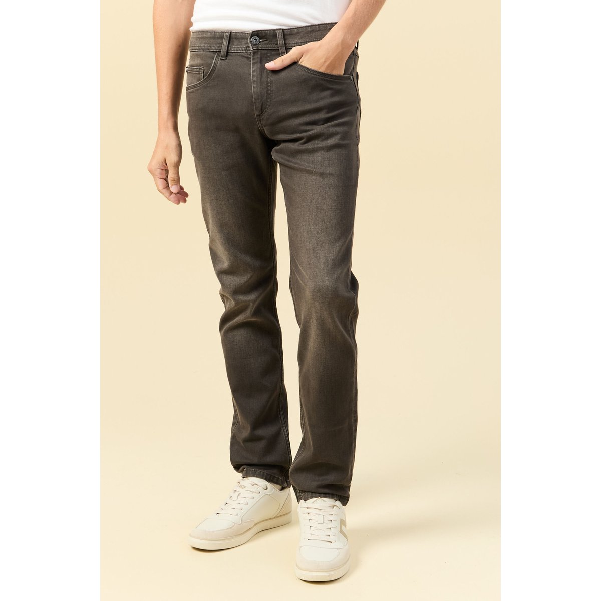Jeans straight longueur 34 denim marron foncé, BONOBO