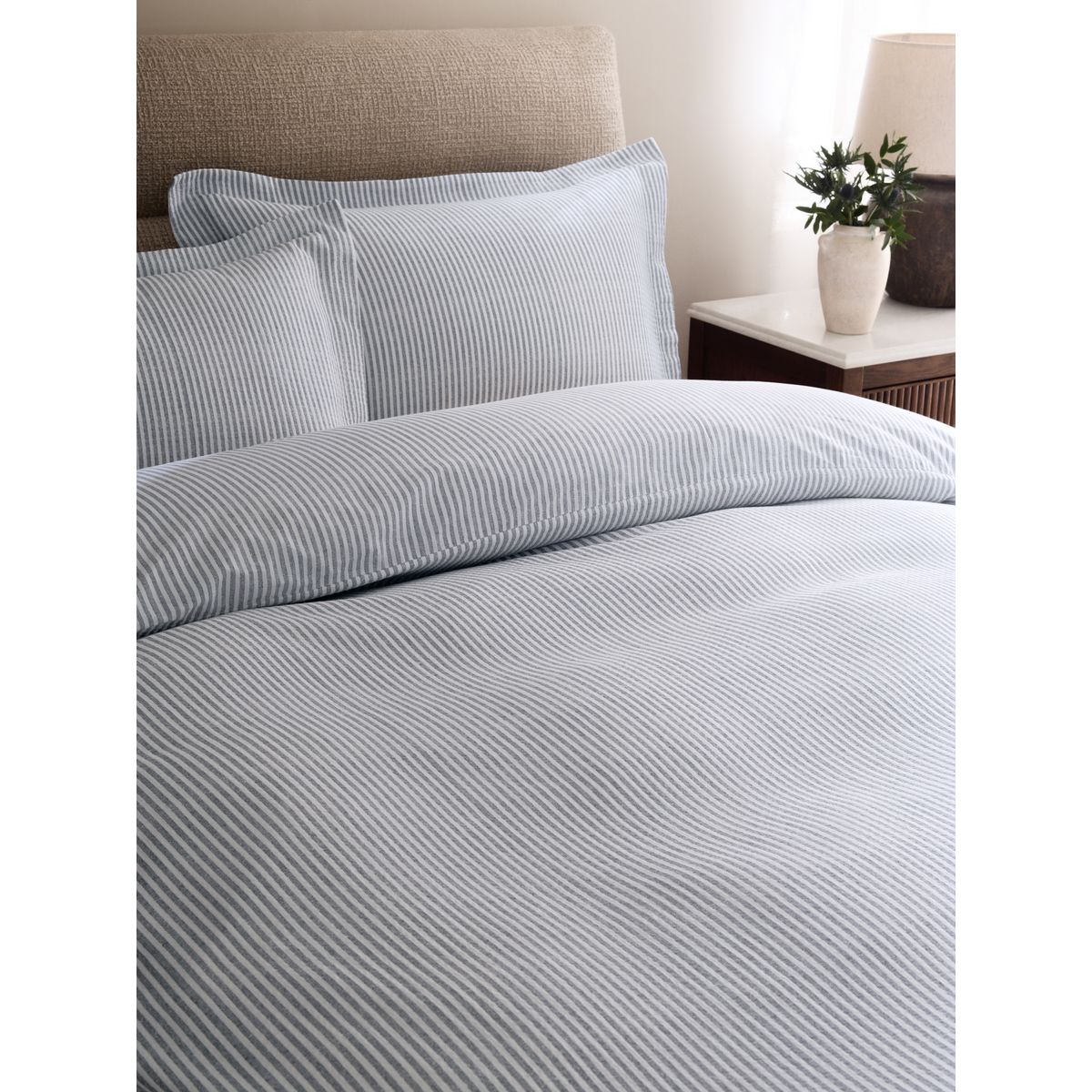 Parure drap-housse rayures matelassées gris, NEXT