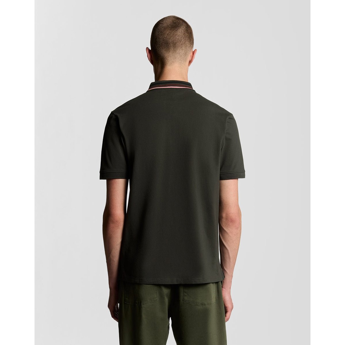 Polo à rayures à liserés contrastés gris bronze à canon/ écume, LYLE & SCOTT