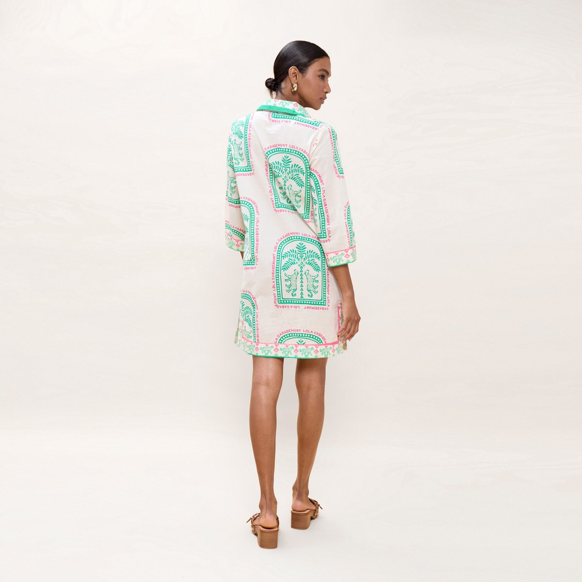 Robe chemise courte imprimée graphique ecru, LOLA CASADEMUNT