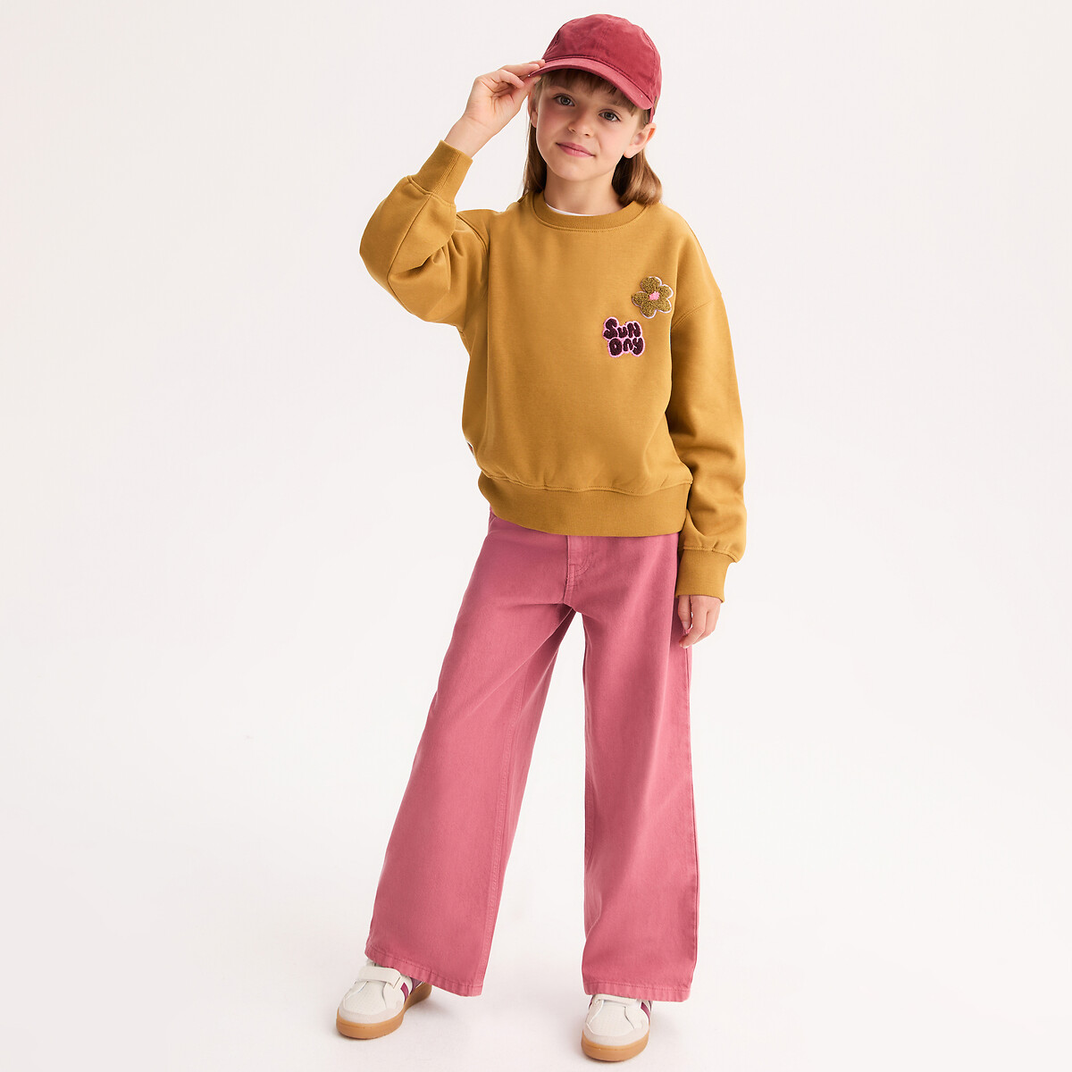 Sweat col rond, avec badges brodés devant, en molleton camel, LA REDOUTE COLLECTIONS