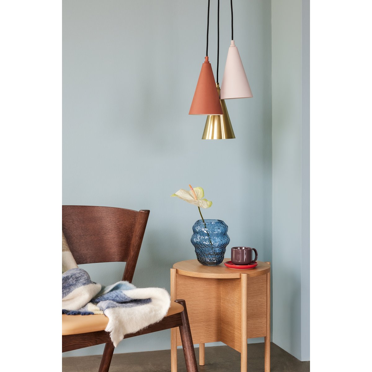 Table d'appoint en placage de chêne et bois de chêne HERITAGE naturel, HUBSCH