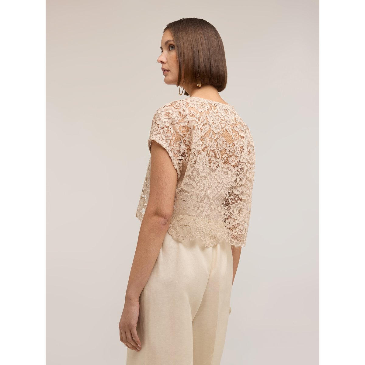 Blouse courte beige, MOTIVI