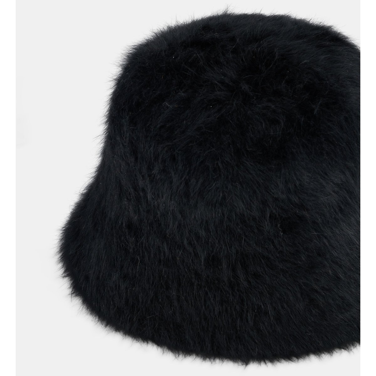 Chapeau cloche aria à poils noir, GALERIES LAFAYETTE