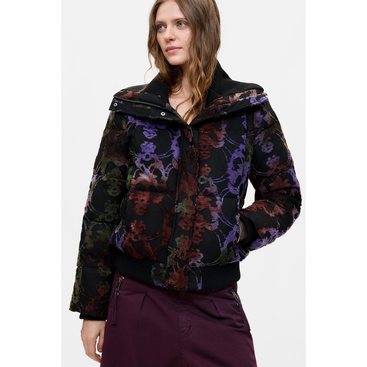 Manteau matelassé court noir, DESIGUAL