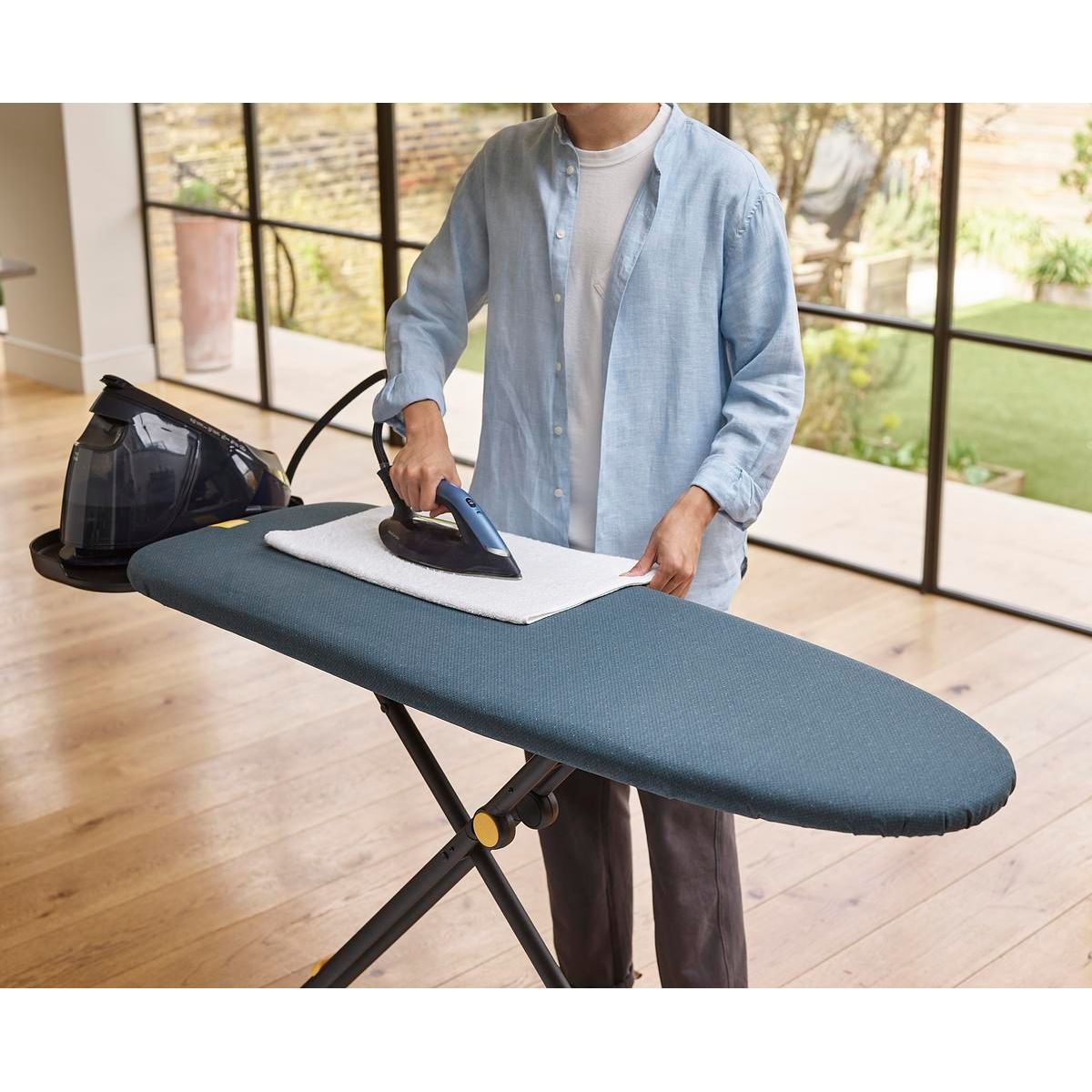 Table à repasser Glide Max Plus couleur unique, JOSEPH JOSEPH