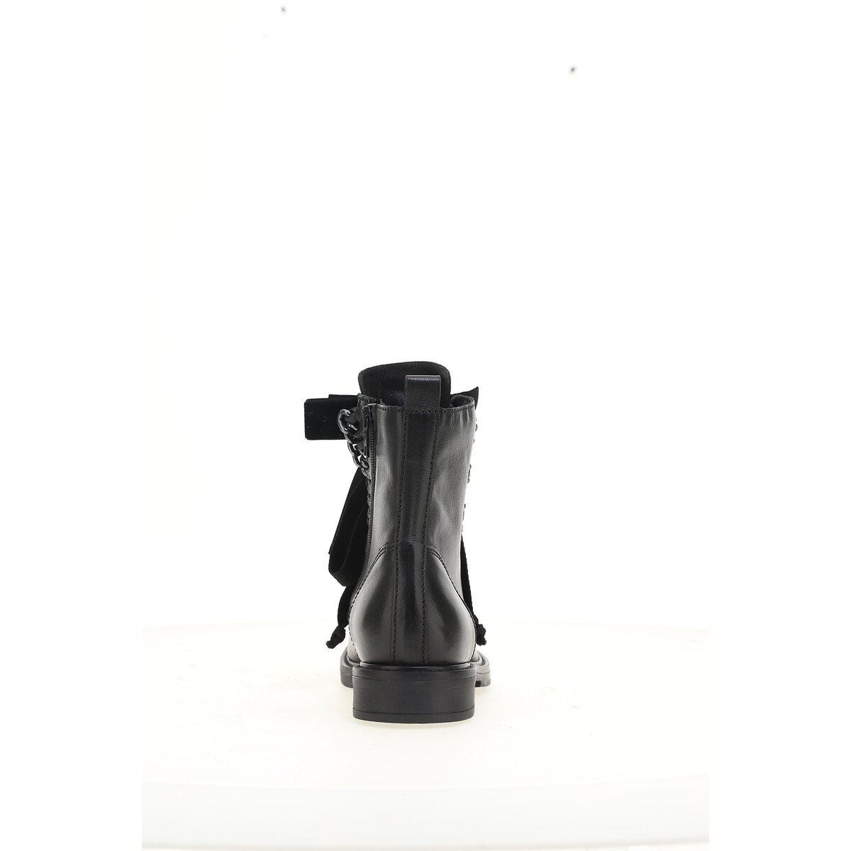Stivaletti in pelle con lacci, gioiello nero , MJUS