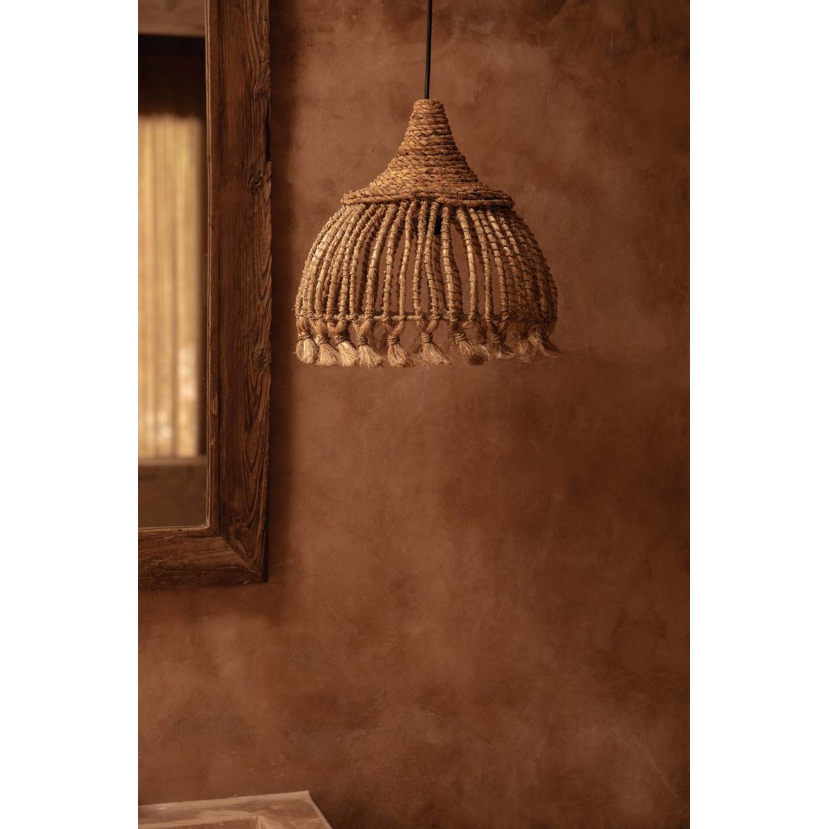Suspension en herbe d’abaca ABACA TASSEL beige, BAZAR BIZAR