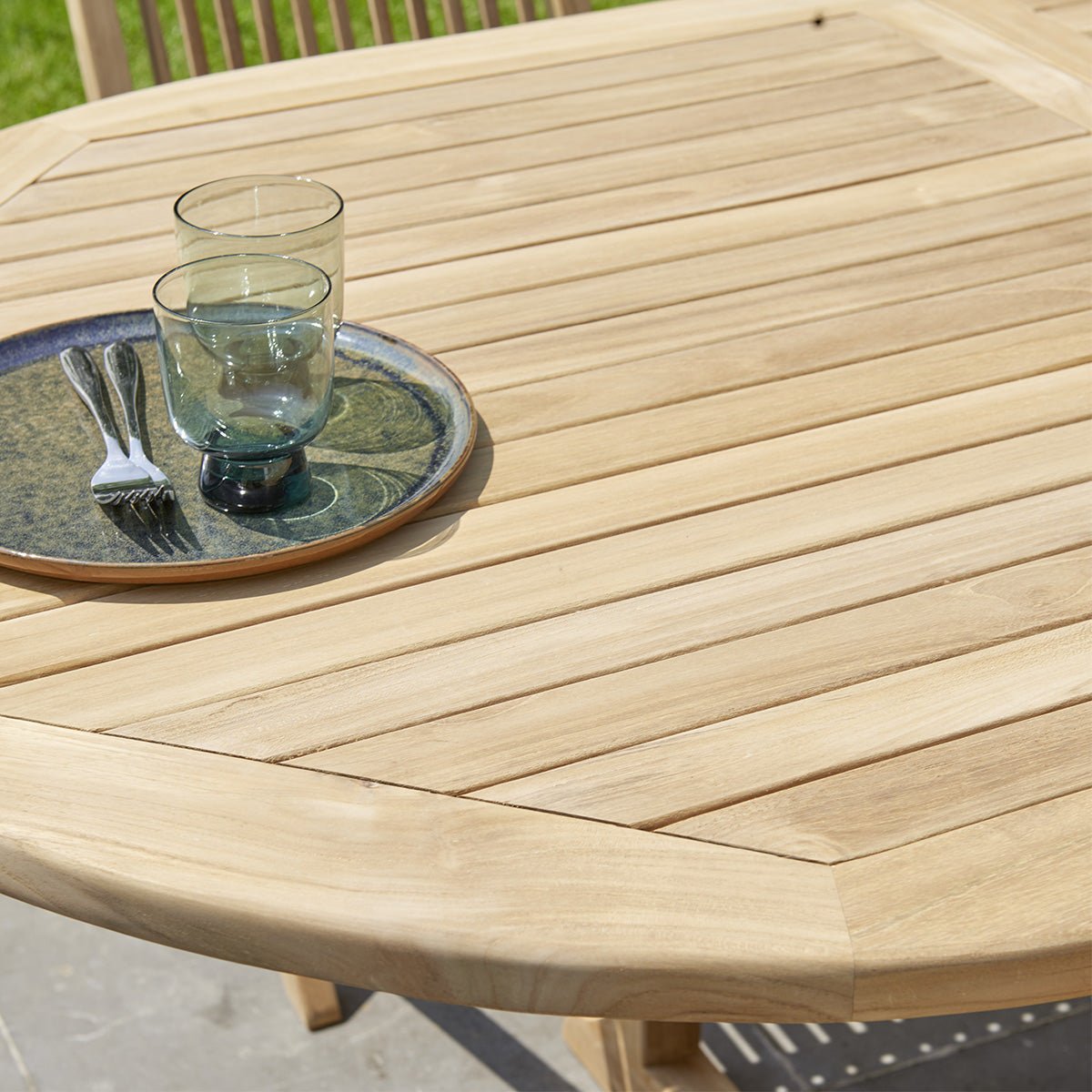 Salon de jardin en teck massif extensible 8/10 places MIDLAND naturel, BERAH GETAH