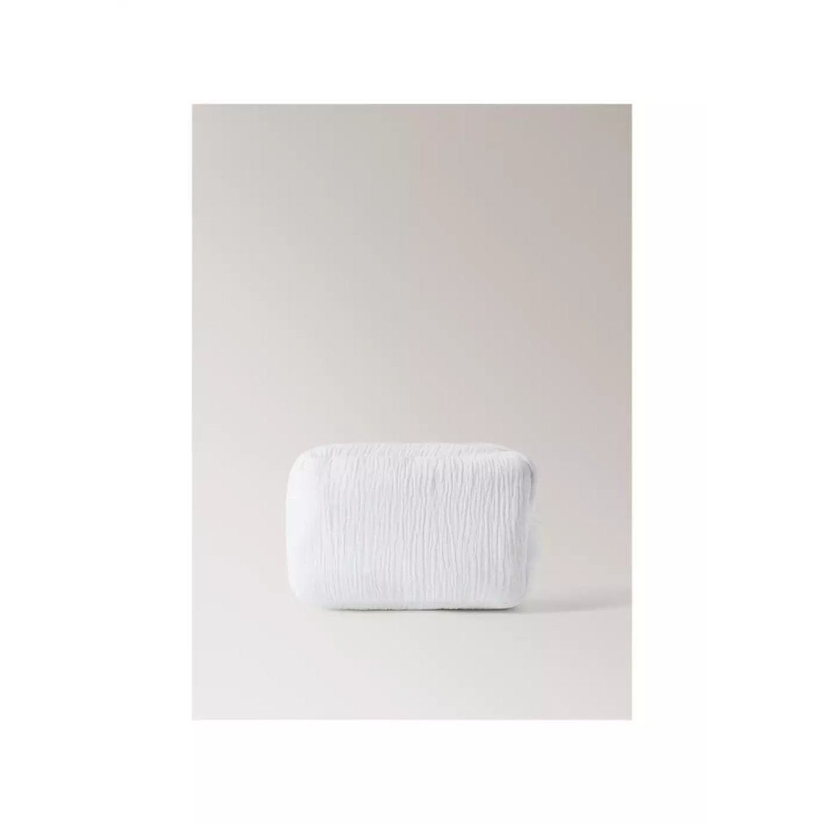 Trousse de toilette enfant en gaze de coton blanc, MANGO HOME