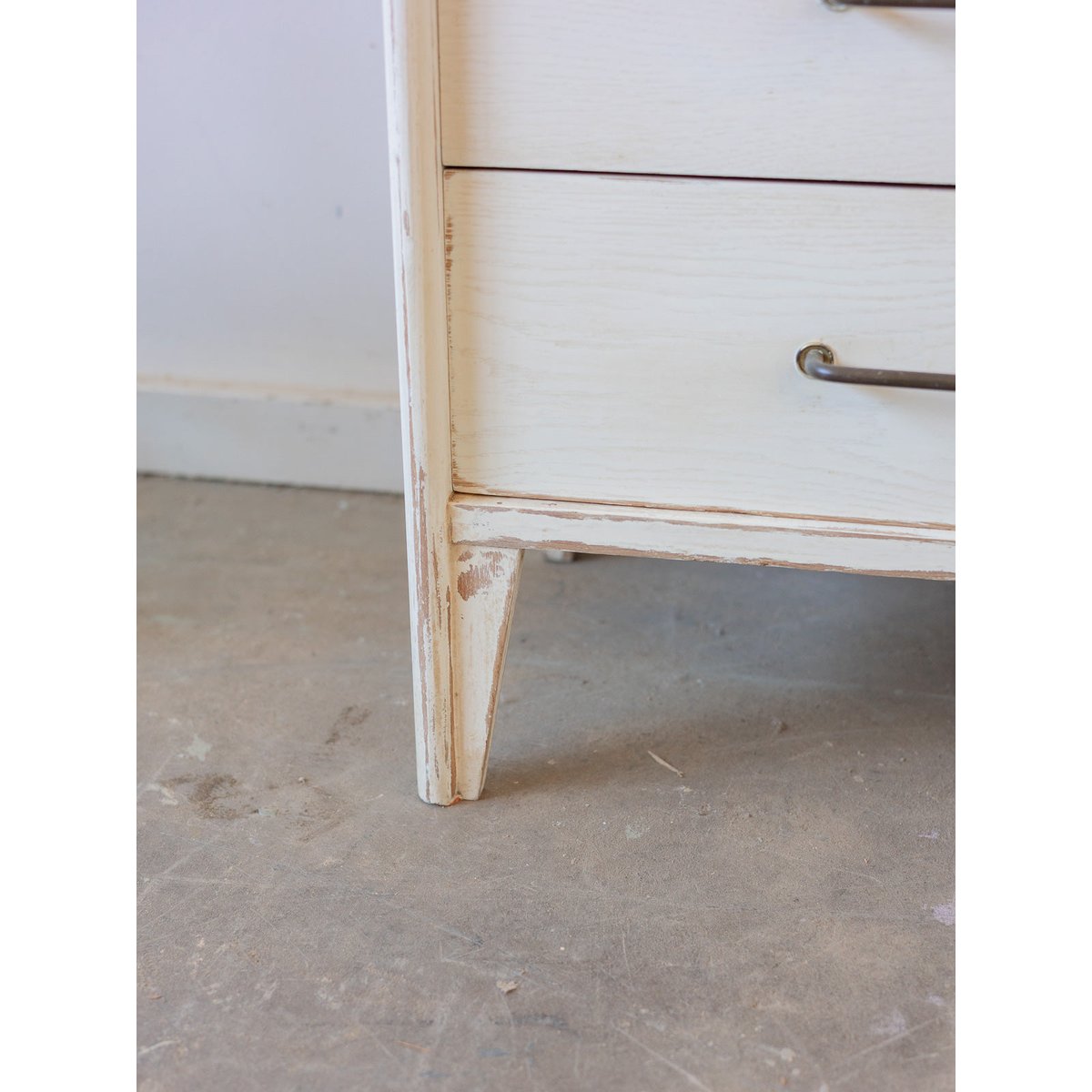 Commode blanc patiné Garance N°746 - Bon état blanc, DEBONGOUT