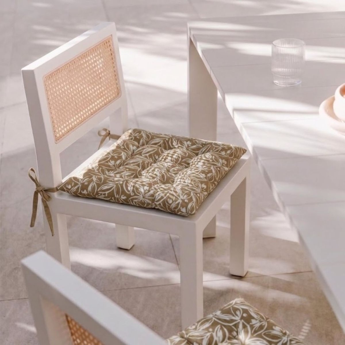 Lot de 4 galettes de chaise en coton à motifs jaune, ORNAMI
