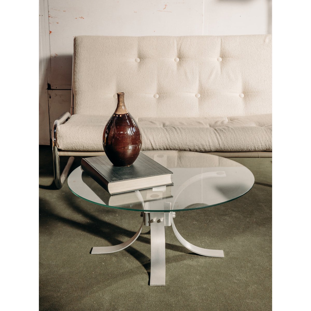 Table basse ronde en verre Donna N°504 - Bon état métal, DEBONGOUT